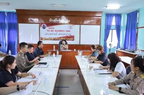 พช.บ้านธิ ร่วมประชุมคณะกรรมการโครงการรณรงค์ป้องกันและแก้ไขปัญหายาเสพติด TO BE NUMBER ONE อำเภอบ้านธิ จังหวัดลำพูน